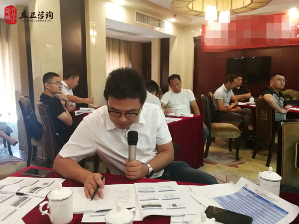 蘭州拓展培訓圖片